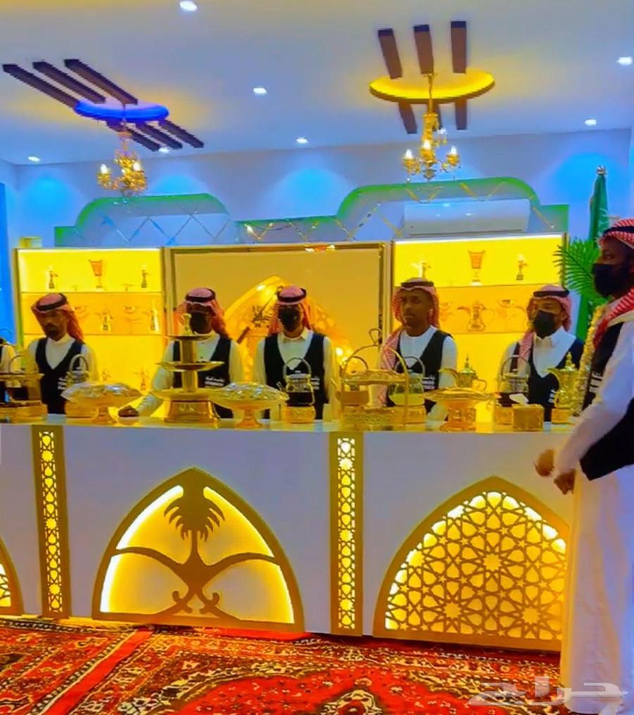 نقد م خدمة ضيافة متكاملة في جميع المناسبات قهوة عربية64487184206849110