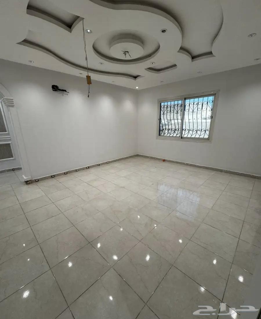 شقة للايجار 3 غرف ثلاث غرف64487053281538112