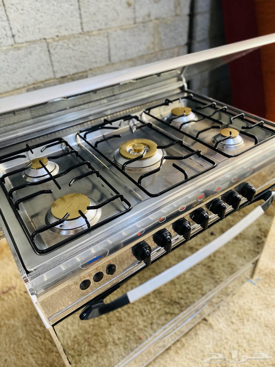 فني صيانه الافران في المنزل ويوجد سيارة64481433081345114