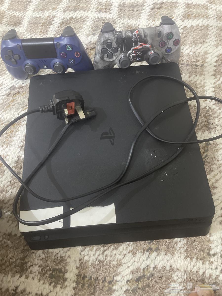 Sony 4 almost new, used less than a month seriously, no issues at all64487103433475113