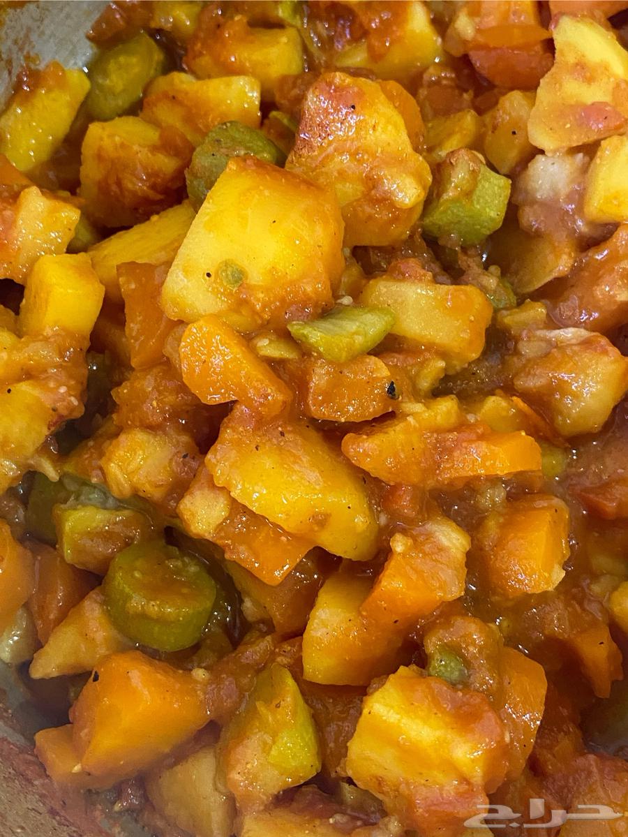 المطبخ المتنقل متواجدين في مهرجان الملك عبدالعزيز64481463014019113