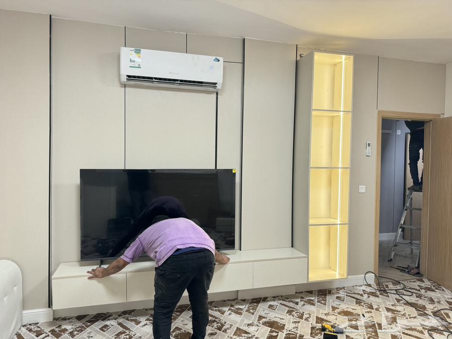 يوجد لدينا تصميم وتنفيذ جميع انواع الديكورات الخشبيه64487231887619110