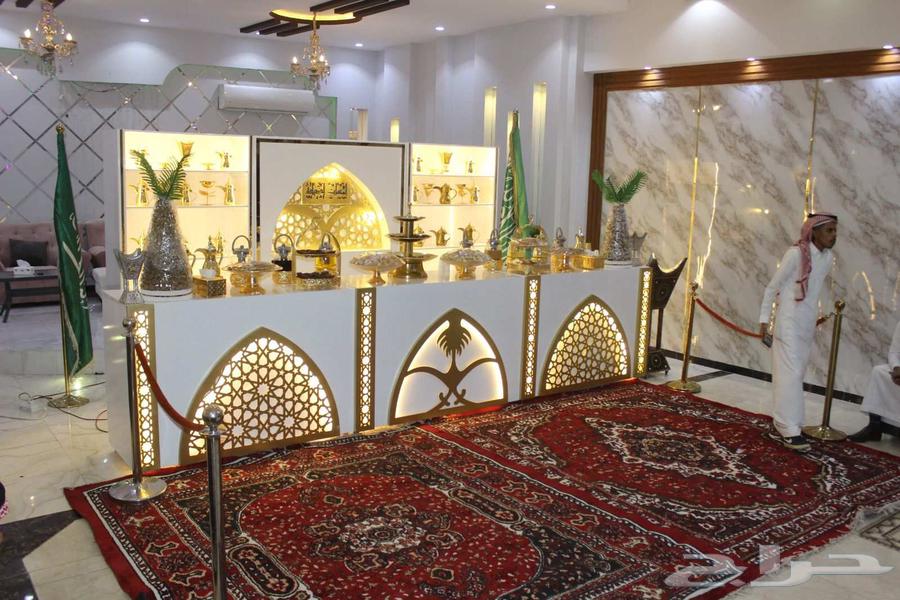 نقد م خدمة ضيافة متكاملة في جميع المناسبات قهوة عربية64487184206849111