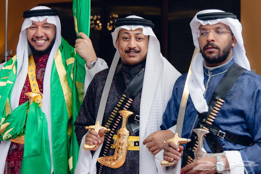 فرقة نجد العذيه للفنون الشعبيه64481448974339114