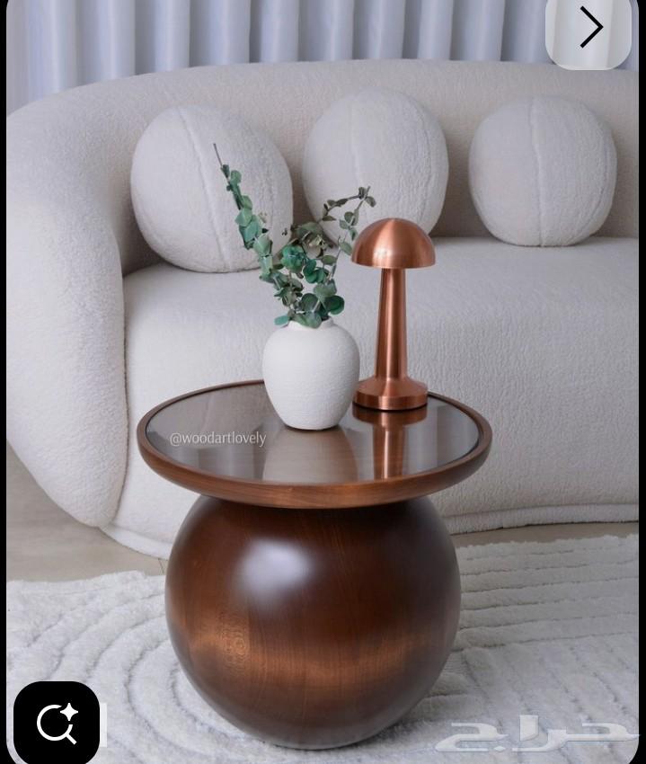 Detailed work on images of the same design64487055104387111