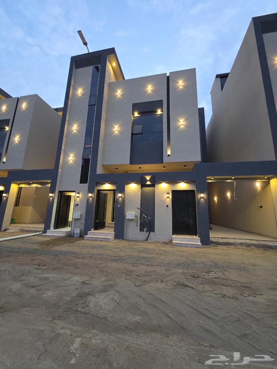 للبيع شقق تمليك ارضي بحوش خلف السعودي الألماني وسط الخدمات64487036618627110