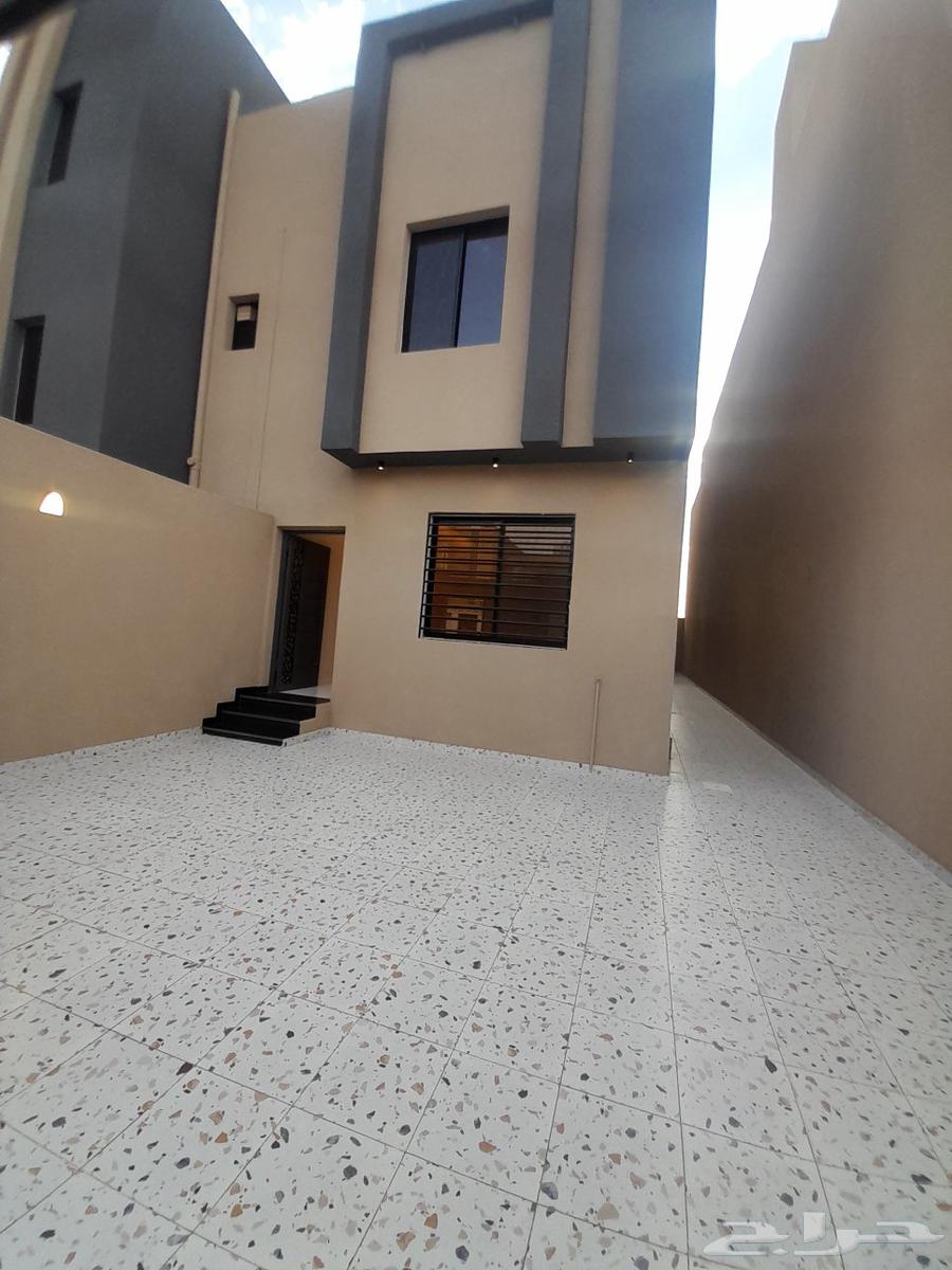 للبيع شقه دور ارضي بمدخل سيارة تشطيبات فاخره بسعر 550الف64487086512513111