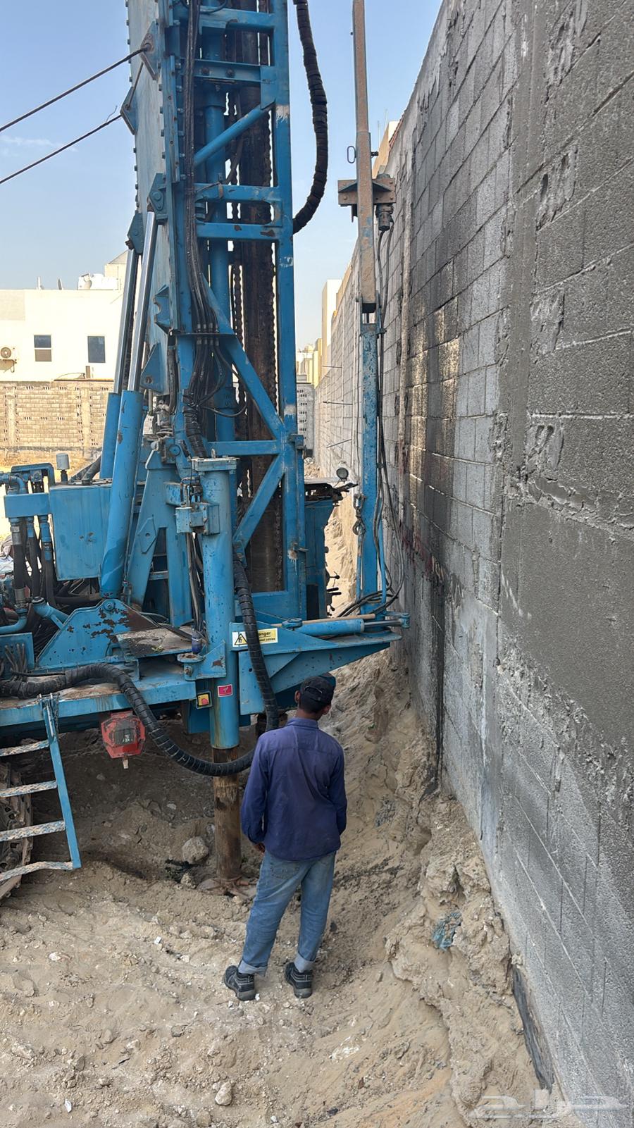 Drilling of vertical wells in Al-Ahsa and Dammam, drilling with fast equipment64493706102018110