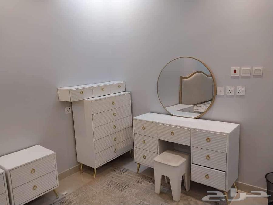 نقل عفش مع فك وتركيب غرف النوم .خميس وابها64501698739201111