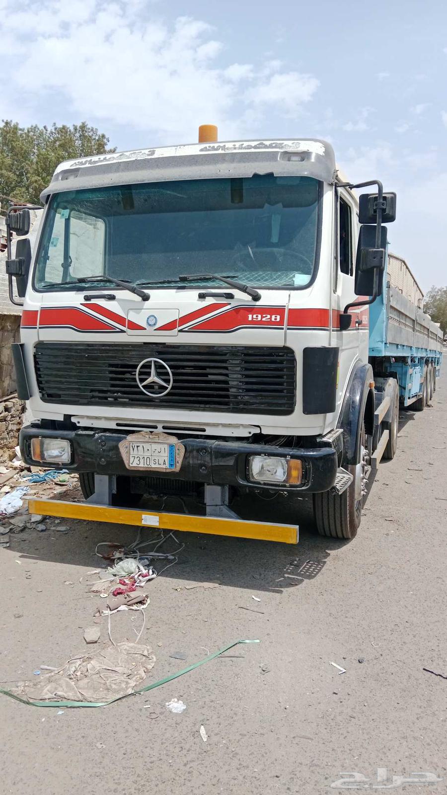 Make a reservation for Lord from Yambu to Jeddah64493752606977111