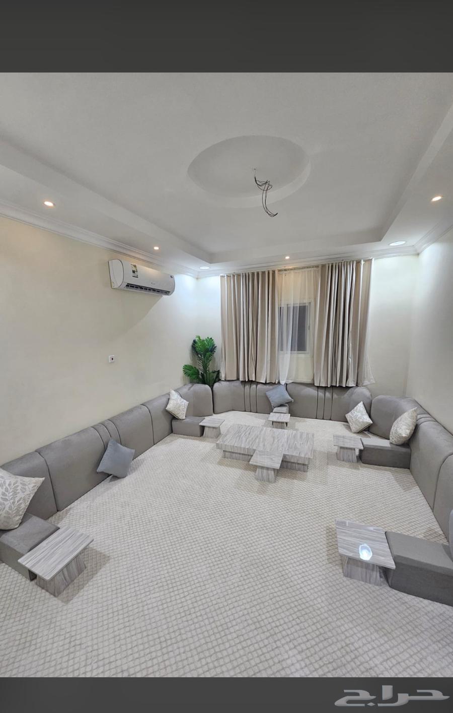 Hello, a shop for tailoring and upholstery in Starah Wafi64501700782593110