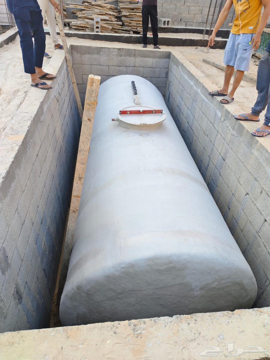خزانات المياه الفيبر جلاس والبلاستيك البولي ايثيلين64493690161155112