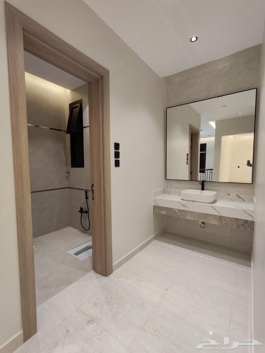 Upper roof for sale with internal and external staircase annex in Ahad Rufaidah64501537751681114