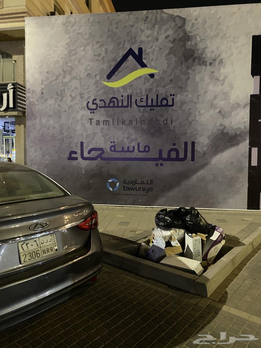 Printing and installing stickers, banners, and front facades at excellent prices64501523166978113