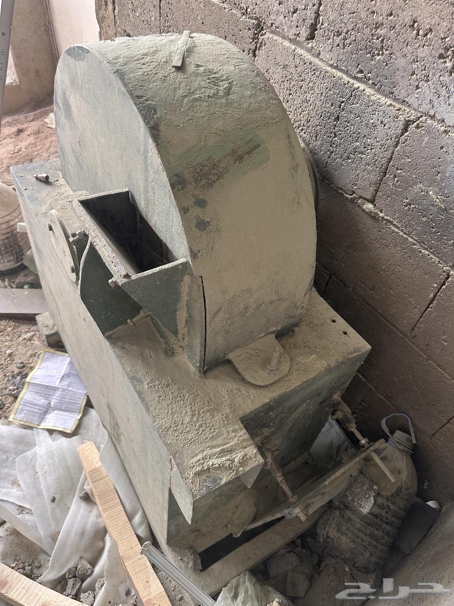 Woodworking machine for shredding64501700318977111