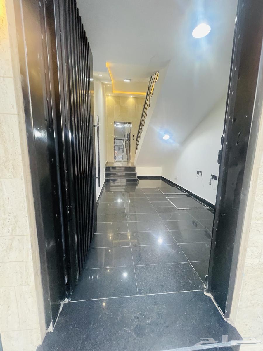 Upper ownership apartments in Abha Al Mahallah, in front of the radio building, priced at 500 thousand64501522173186114