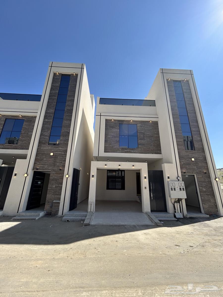 للبيع شقق ارضية و أرواف علوية تشطيب VIP أحد رفيدة مخطط هيف64493658870787110