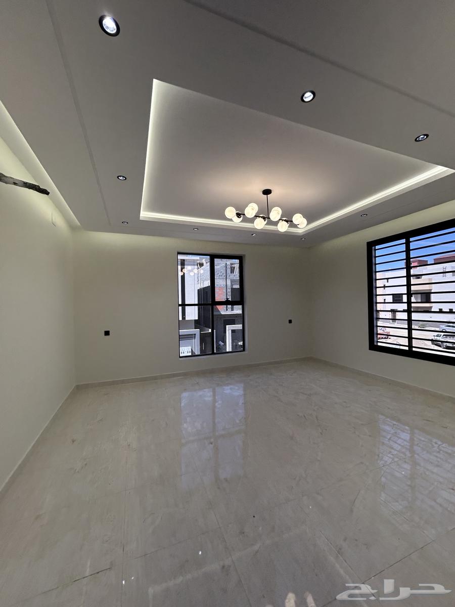 للبيع شقق ارضية و أرواف علوية تشطيب VIP أحد رفيدة مخطط هيف64493658870787112