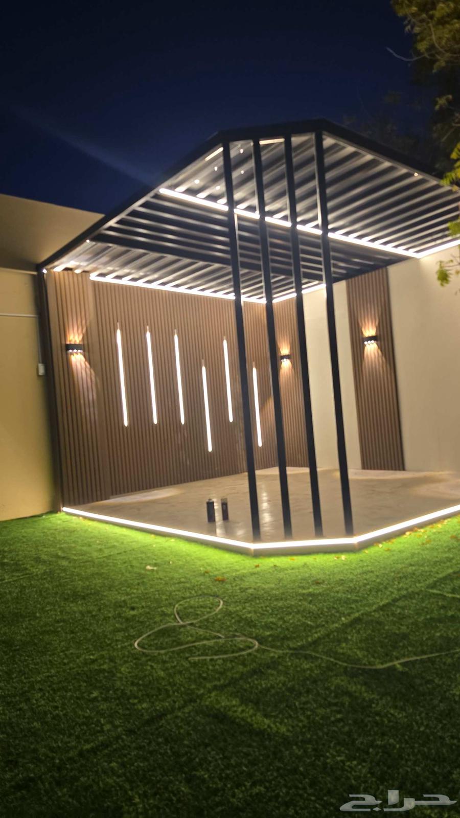 Shutters, shades, pergolas, winter seating areas64501698897025114