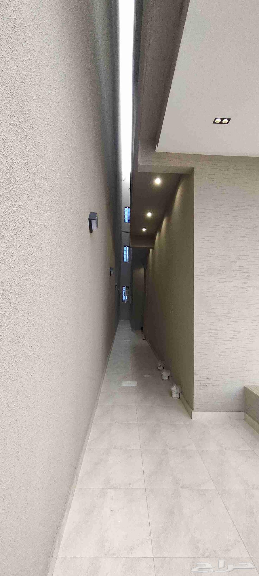 للبيع شقق ارضية وعلويه موقع مميز بحي المعارض64493643166467114