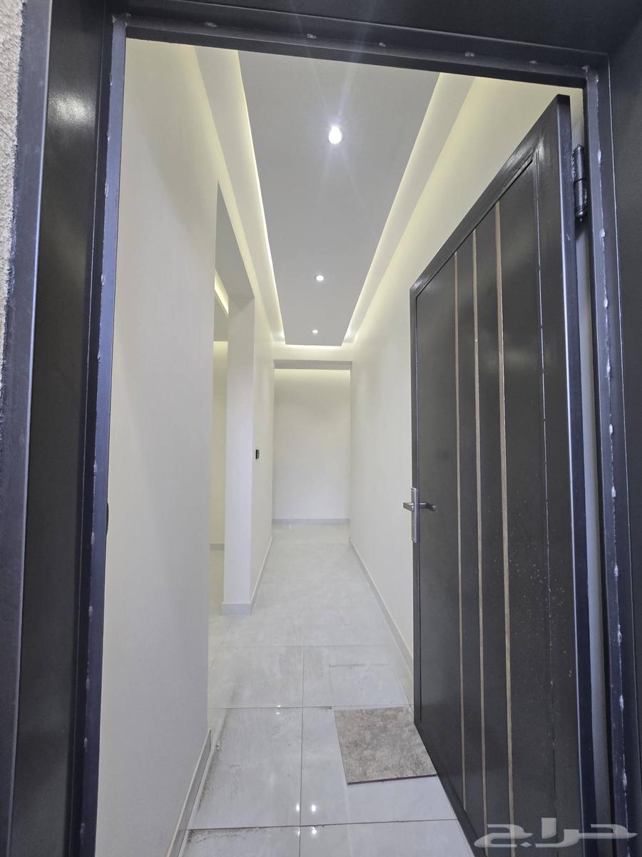 للبيع روف ارضى 620الف على شارعين امامى وخلفى64493642979201113