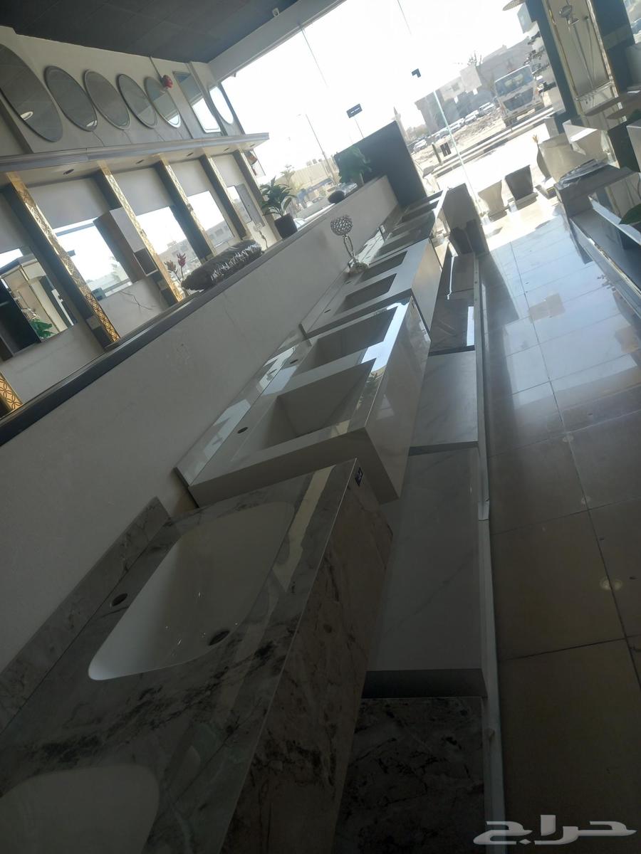 Plumbing and installation technician, tile application and renovation64493721824642113