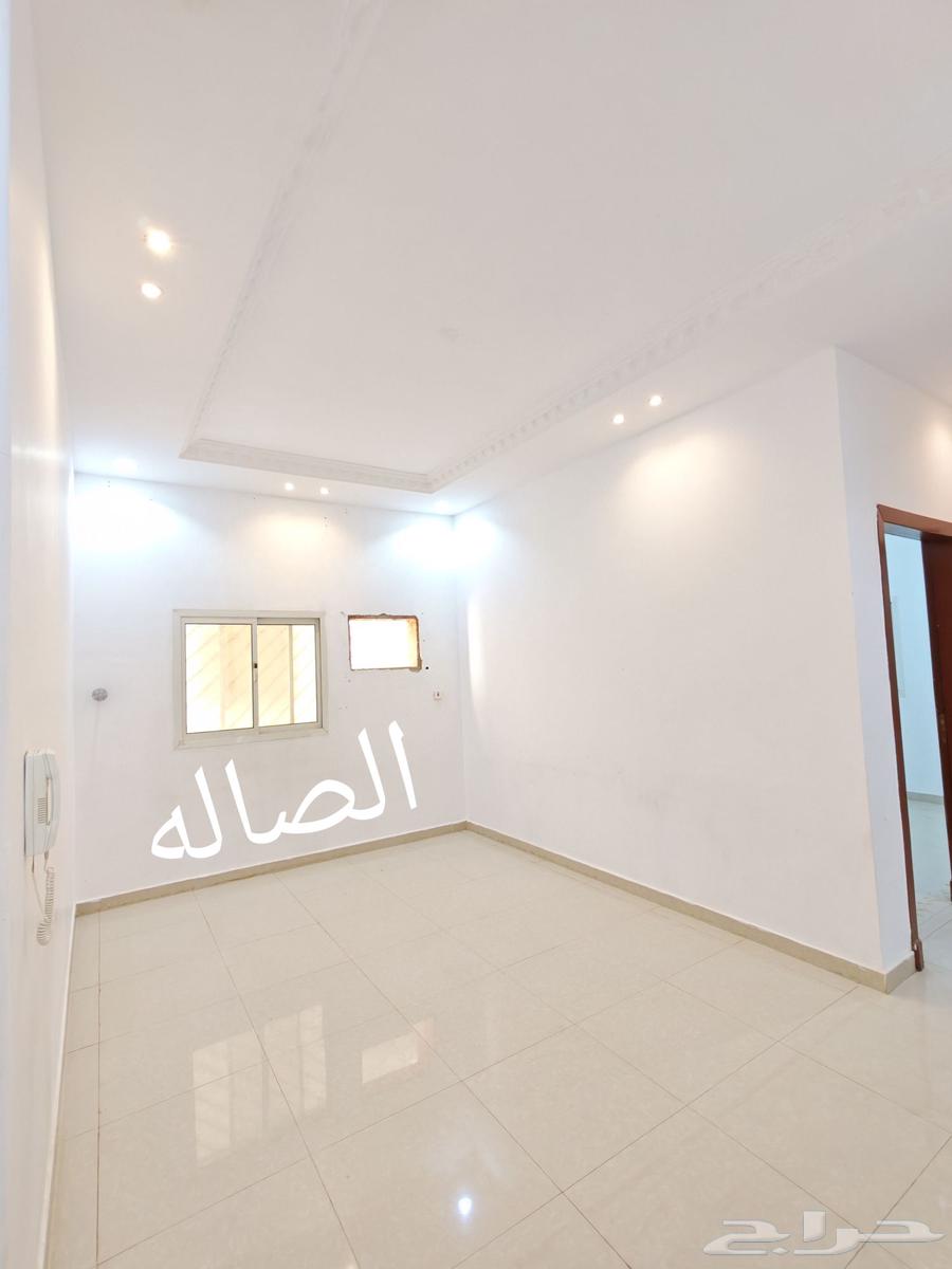 للايجار شقه عوائل الرمال الواحه64493659043075113