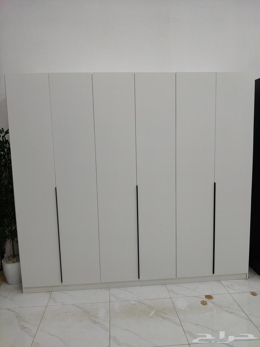 Custom bedroom details, closets, shoe racks, and tables to order64501555665921114