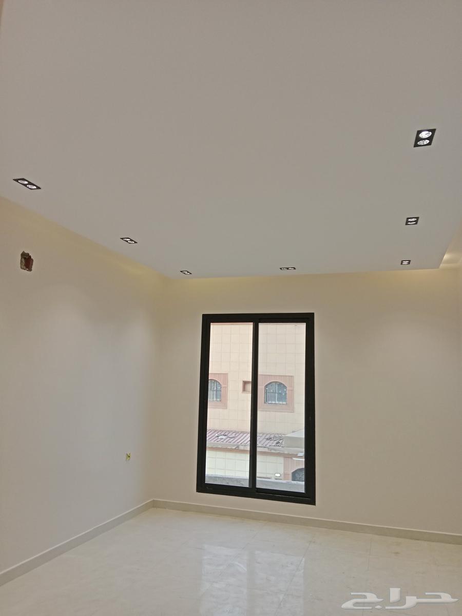 ديكورات وبديل الشيبرد وبديل رخام وورق جدران وبوياء64501683301123111