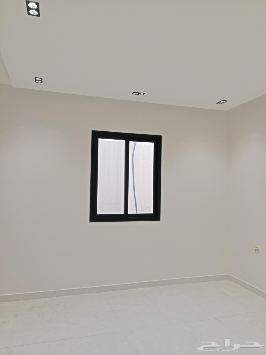 ديكورات وبديل الشيبرد وبديل رخام وورق جدران وبوياء64501683301123112