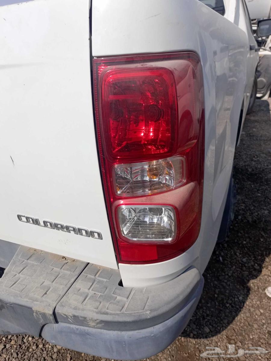 يوجد لدينا تشليح جميع أنواع السيارات64487264012417113