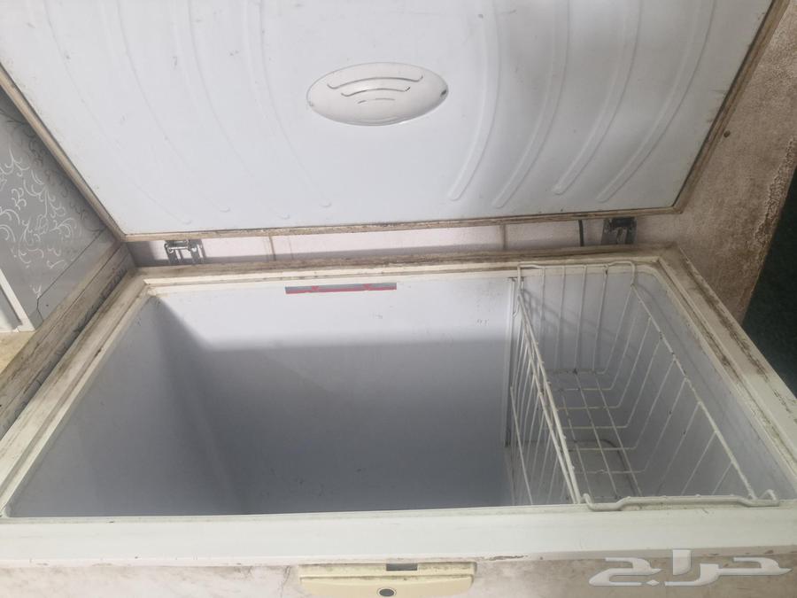 للبيع عدد2 مكيفات شباك 24 واحد شغال واحد يبيله تصليح64501587078273114