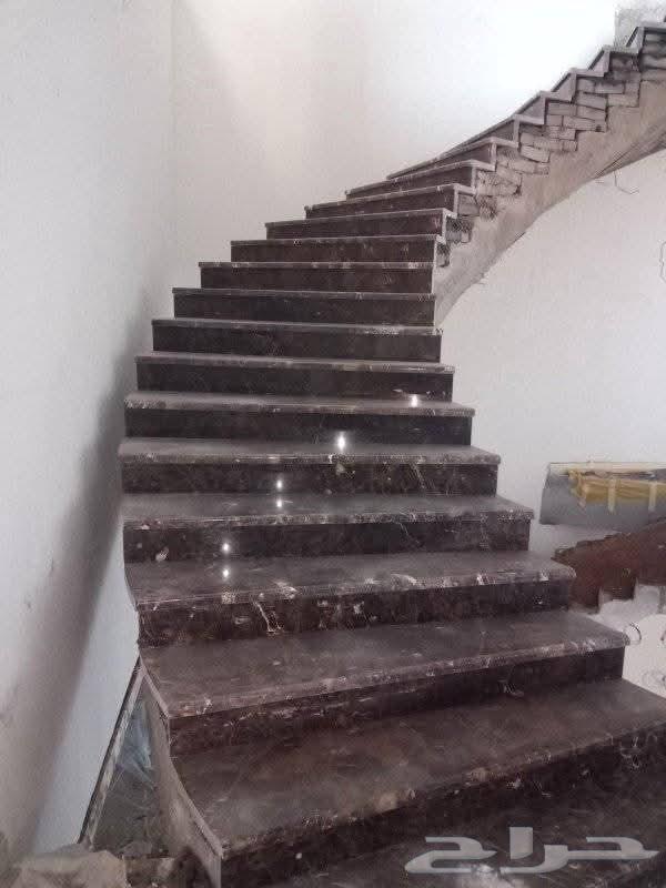 معلم بلاط لتركيب جميع انواع البلاط والرخام والبورسلين64501667660417111