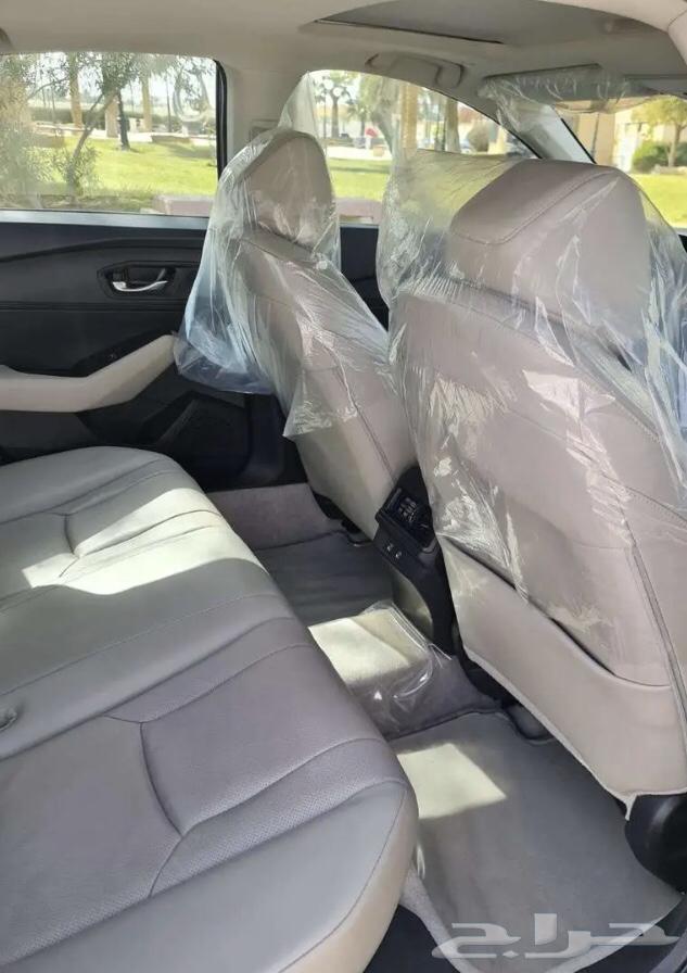 توصيل كداد من جدة او مكة الى الرياض او الدمام يوم السبت64487263413890112