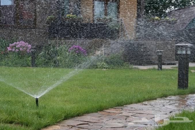 Installation and maintenance of irrigation networks64493705646081113