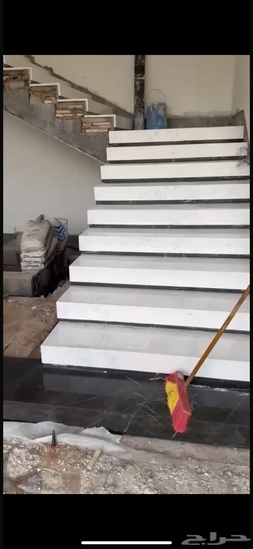 مبلط بلاط64501570783874113