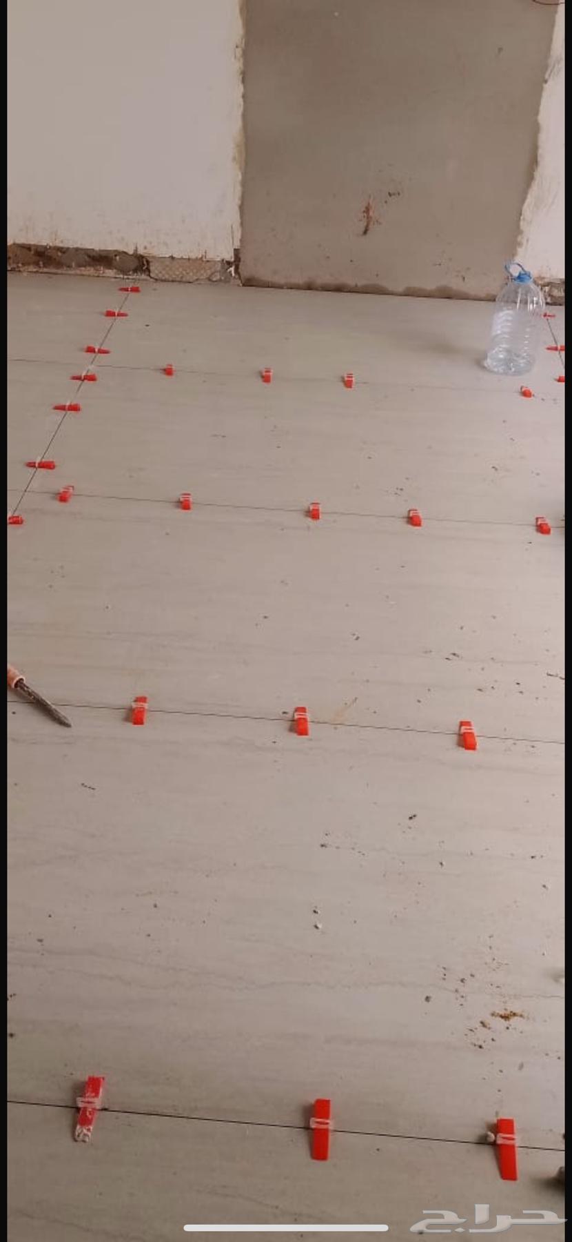 مبلط بلاط64501570783874112