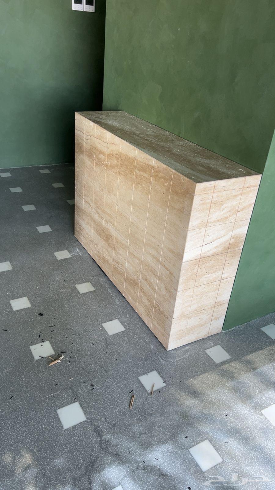 Customizing marble tables according to customer requests64501715623555114