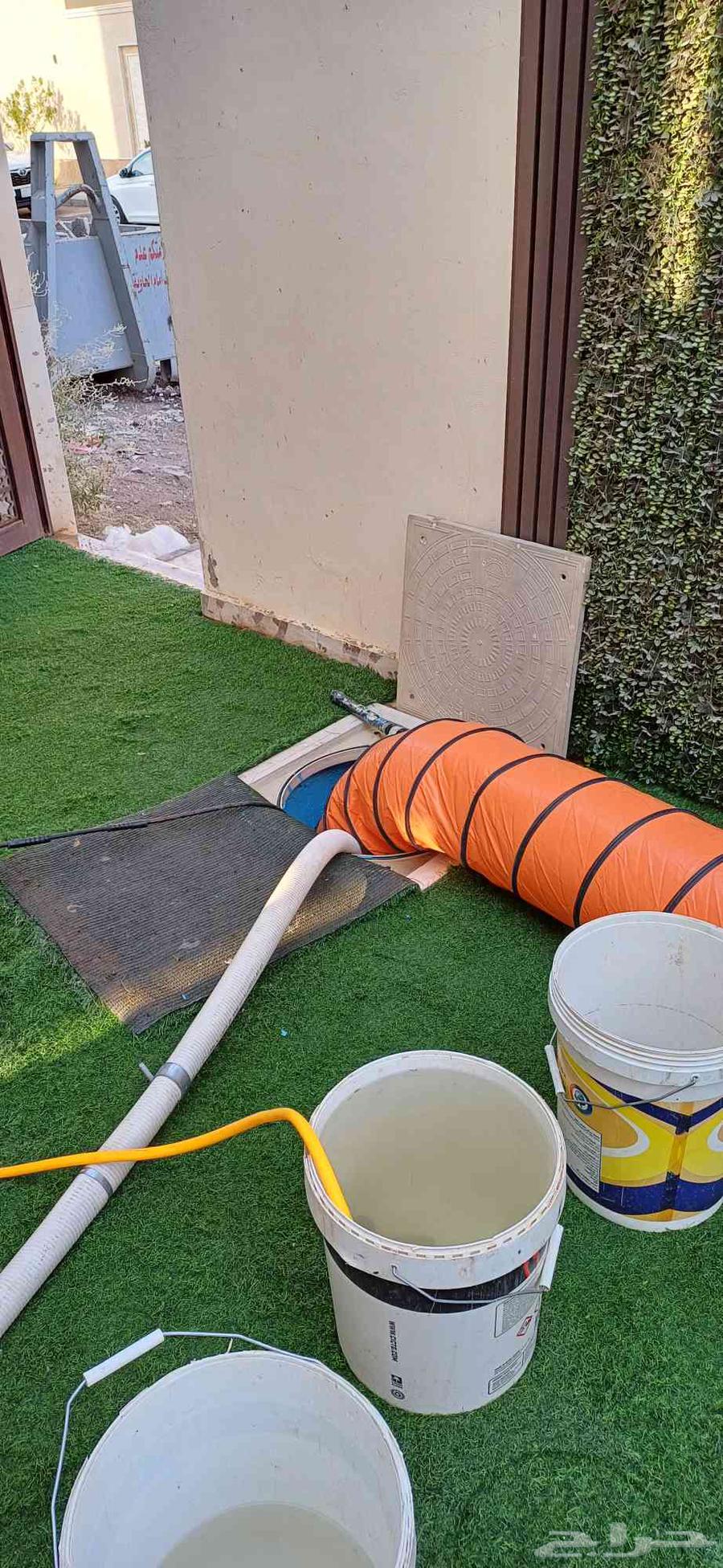 تنظيف خزانات غسيل الخزانات الأرضي والعلوي الفايبر بالمدينة64493660246785112