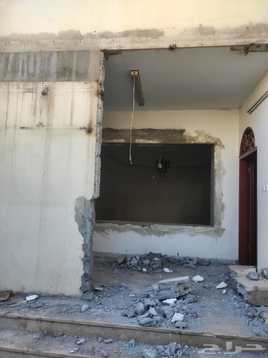 Door and shutter cutting, breaking, and repair64501683777410112