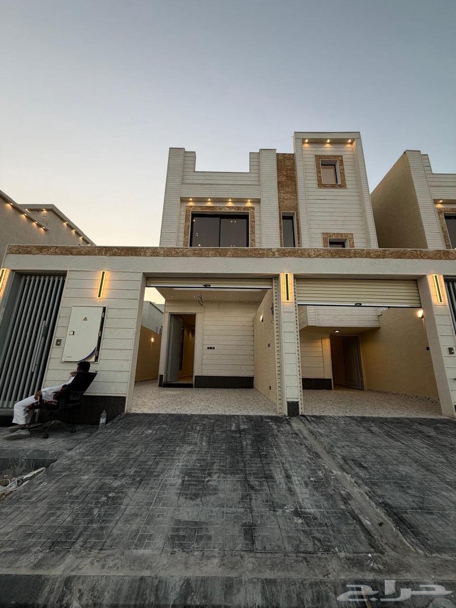 للبيع تاون هاوس نظام فله ثلاثه دور الشفاء حي بدر64501521574403110