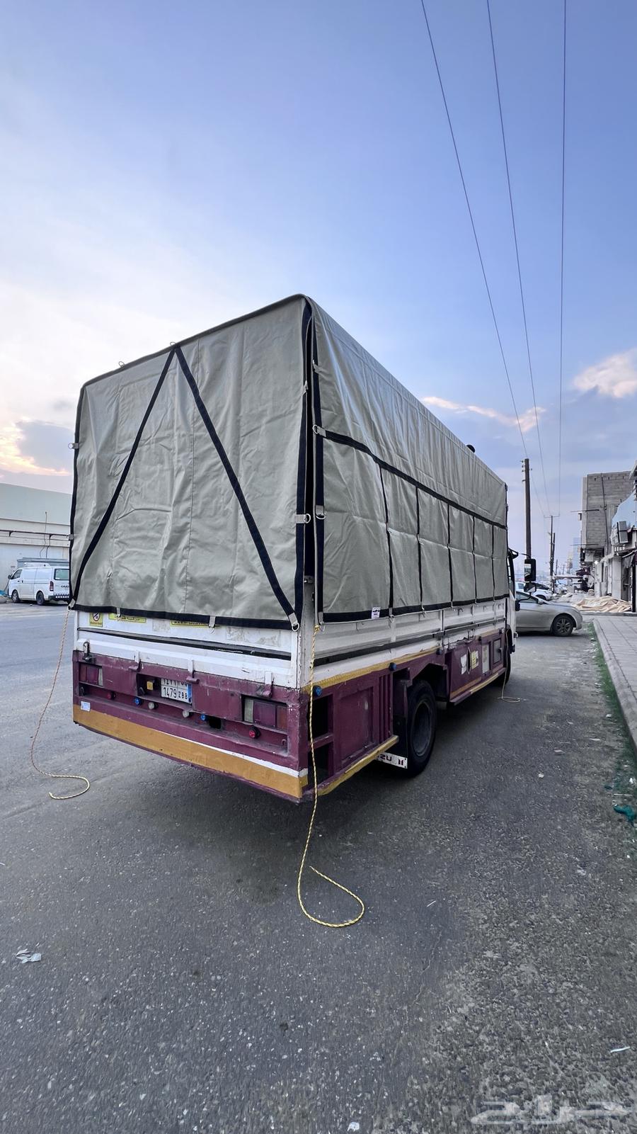 Dina 5 meters height 2 meters and a little for loading goods and furniture64506362870658111