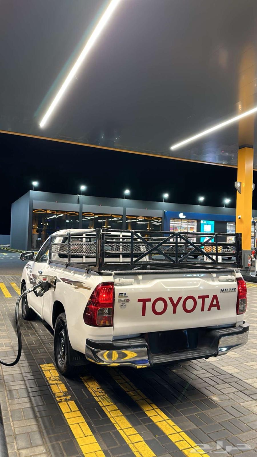 هايلكس توصيل مشاوير عفش و حلال يوجد تركيب وفك غرف نوم64513510567041110