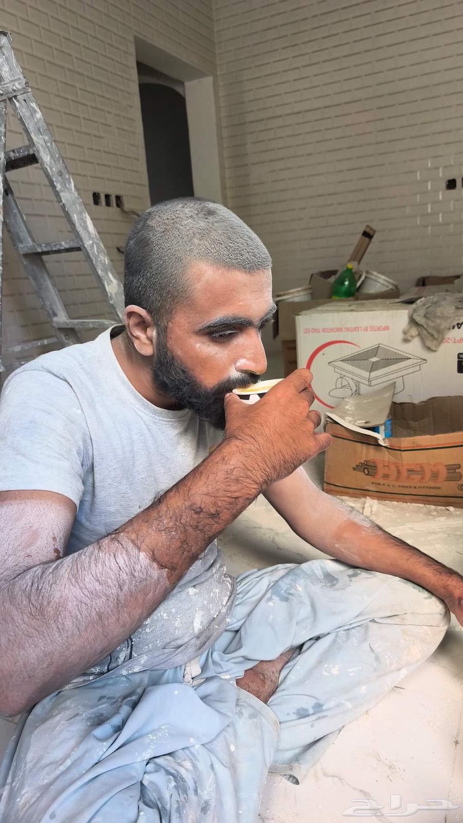 دهان داخلي خارجي عازل سطخ ديكور رويال فلفيت64506412602627113