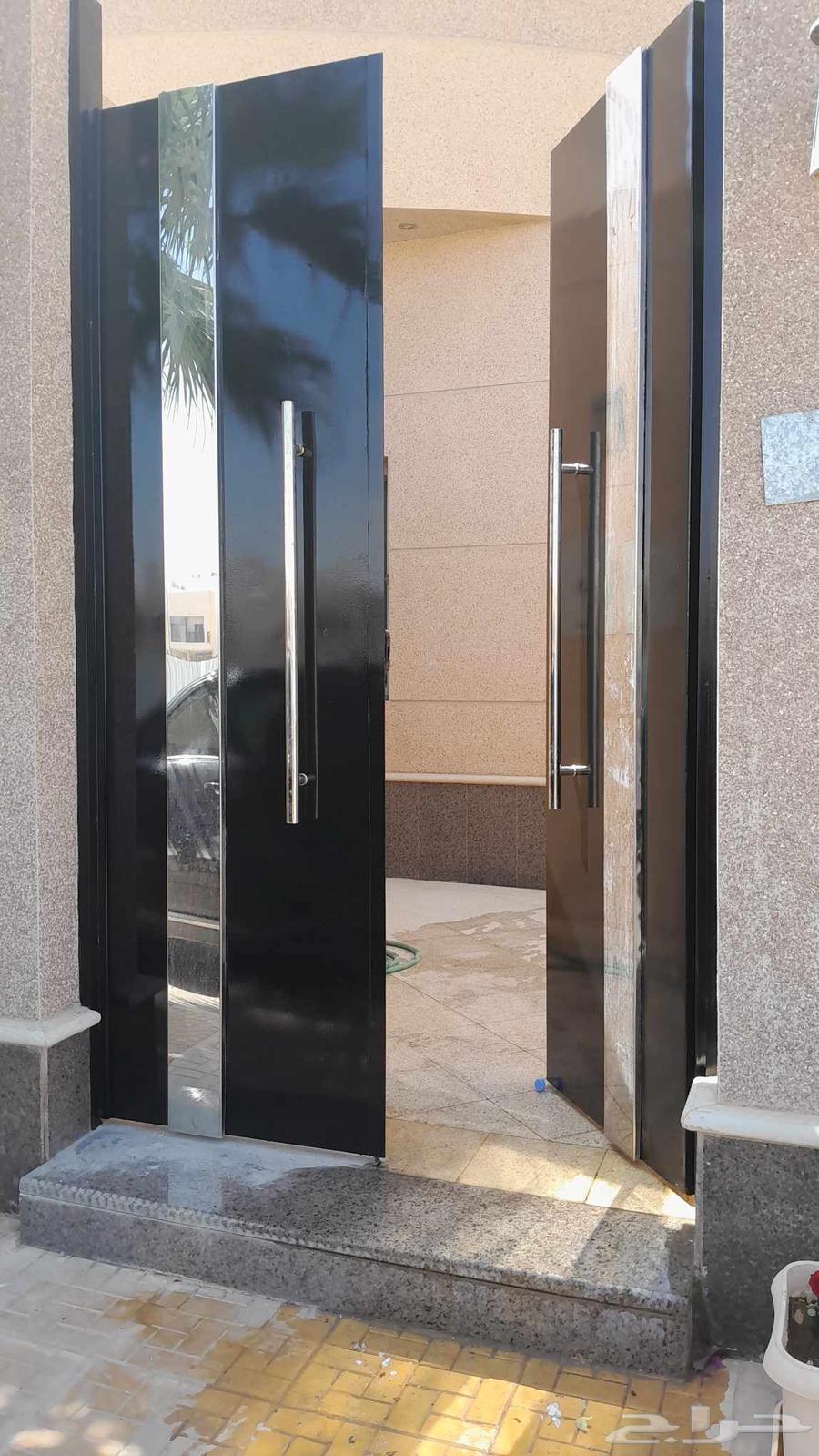 دهان ابواب حديد ناري وزيتي رش ابواب64506362647426111