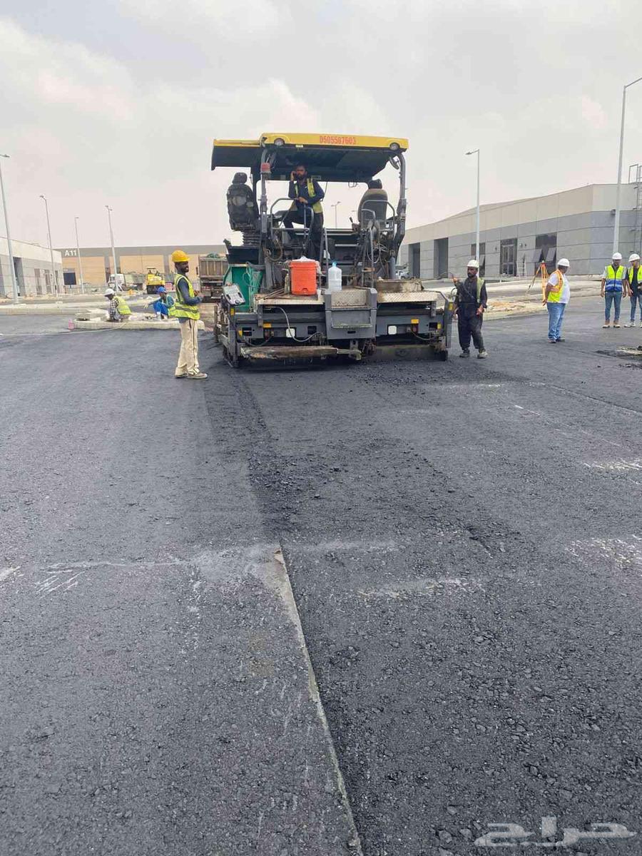 Interlock Asphalt Works by Dor64506282290434111
