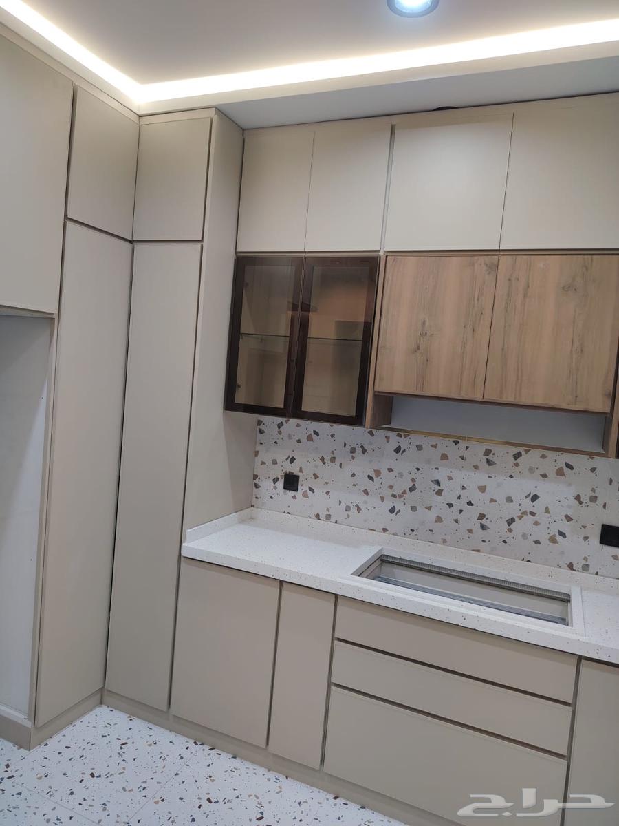 Aluminum and wood kitchen master technician for disassembly, moving, installation, and marble work64506378375682111
