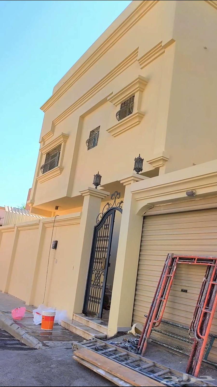 دهان داخلي خارجي عازل سطخ ديكور رويال فلفيت64506412602627112