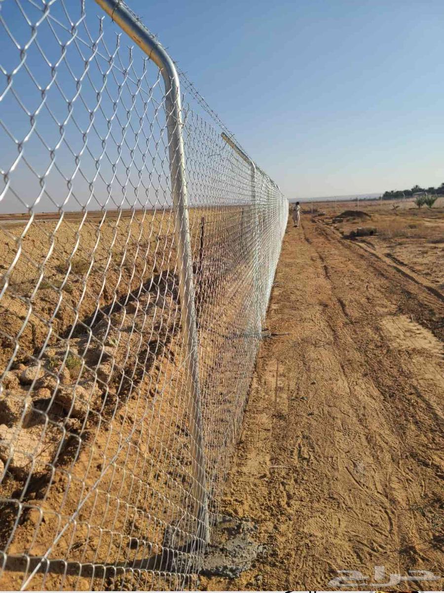 We want to install fences under the hands of specialists and you want palm trees64506315750147111