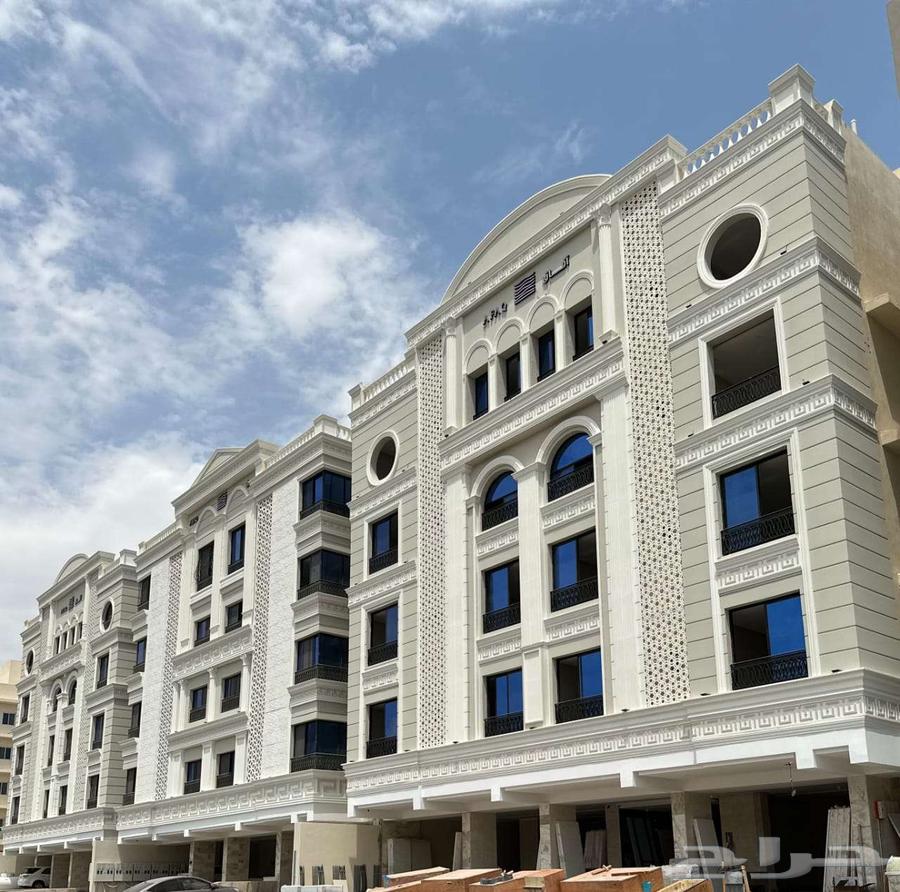 One of our works is the installation of stone foam64506492292866112